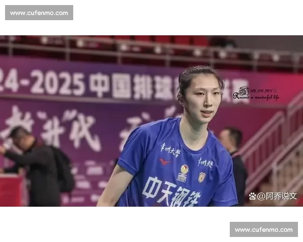 中国女排 2-1 险胜保加利亚,吴梦洁决胜局定音香港站 中国女排 2-1 险胜保加利亚,吴梦洁决胜局定音香港站